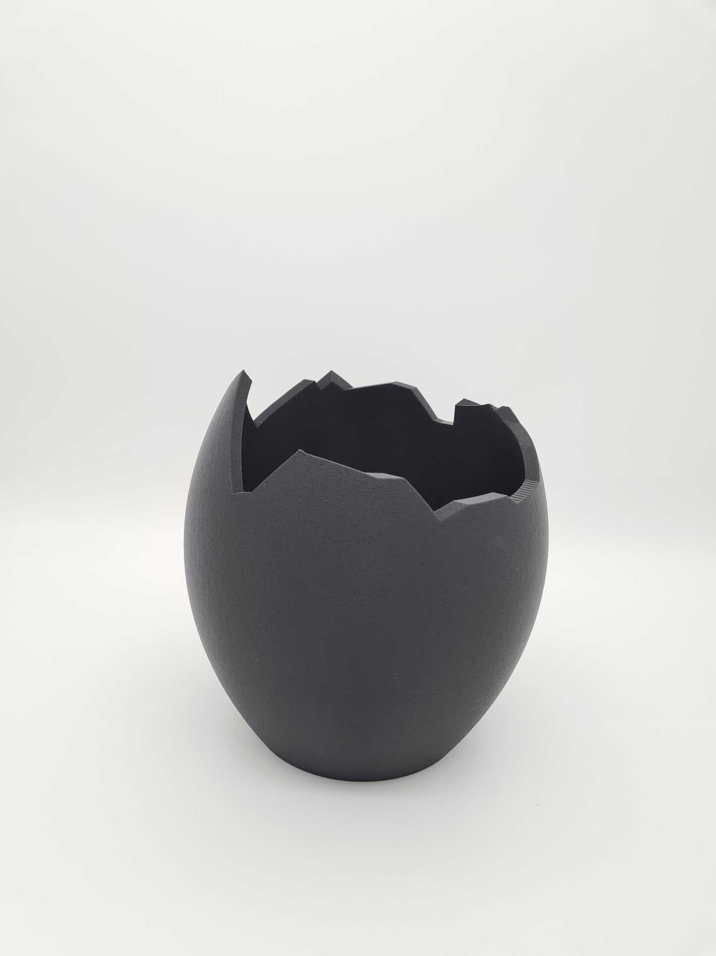 Vase "Broken Egg" Dekoration minimalistisch