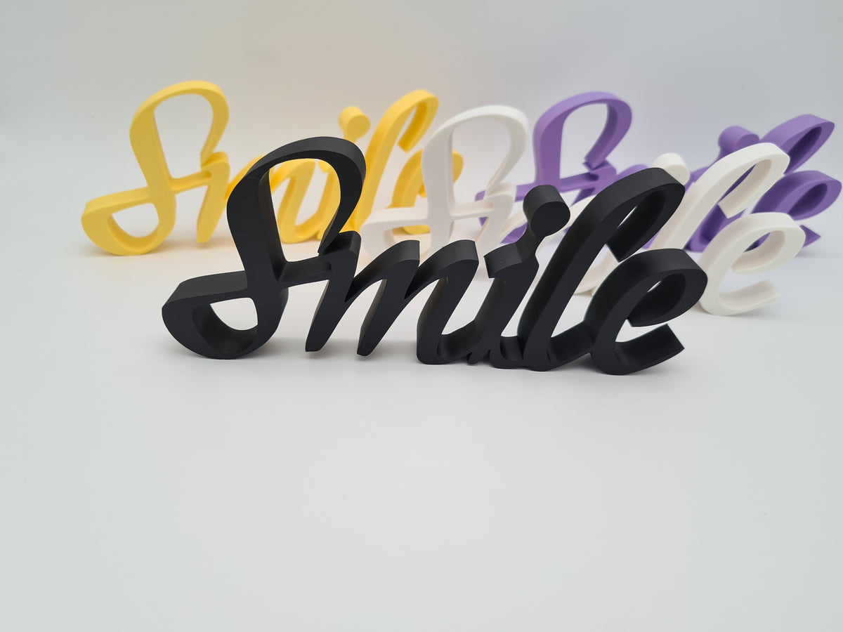 3D-gedruckter Deko-Schriftzug „Smile“ aus mattem PLA – Wanddeko von print3design, Ansicht 2