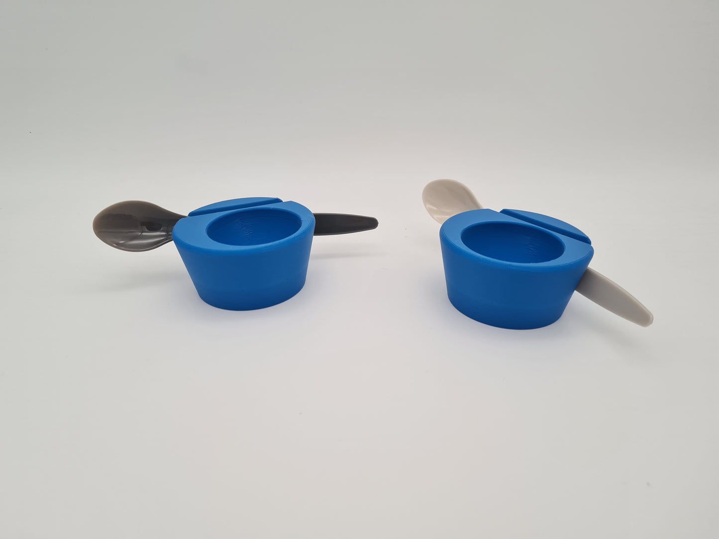 Egg cup "Eggcellence" 