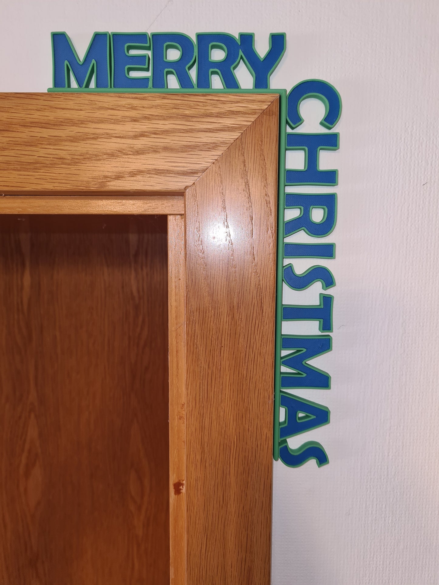 Dekorativer Türrahmen-Schriftzug "Merry Christmas"