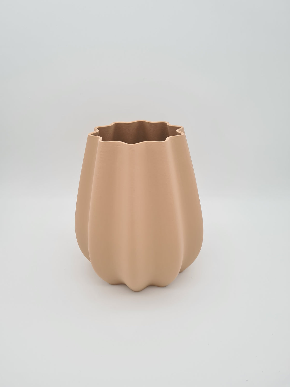 3D-gedruckte Design-Vase „Obscura“ aus mattem PLA – Wohndeko von print3design, Ansicht 4