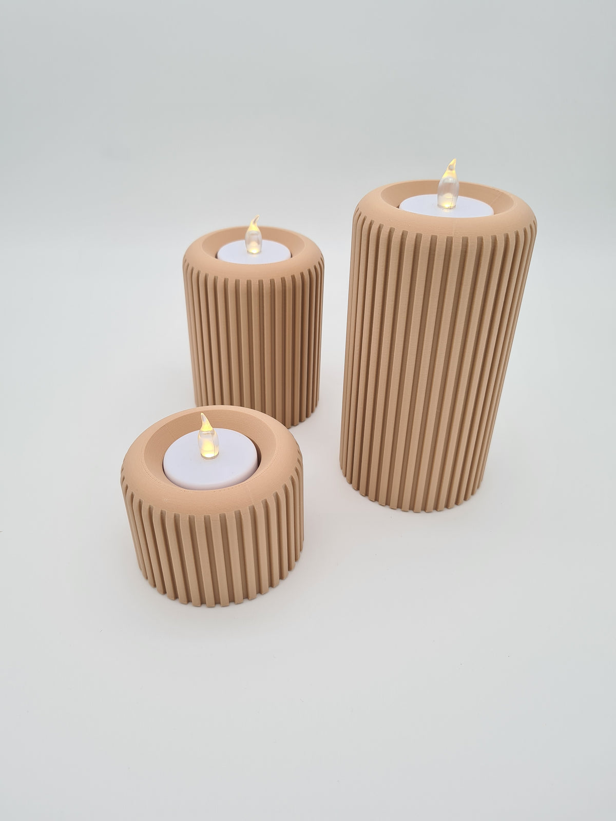3D-gedruckte flammenlose LED-Kerze „Ribline Deep“ aus mattem PLA – Deko von print3design