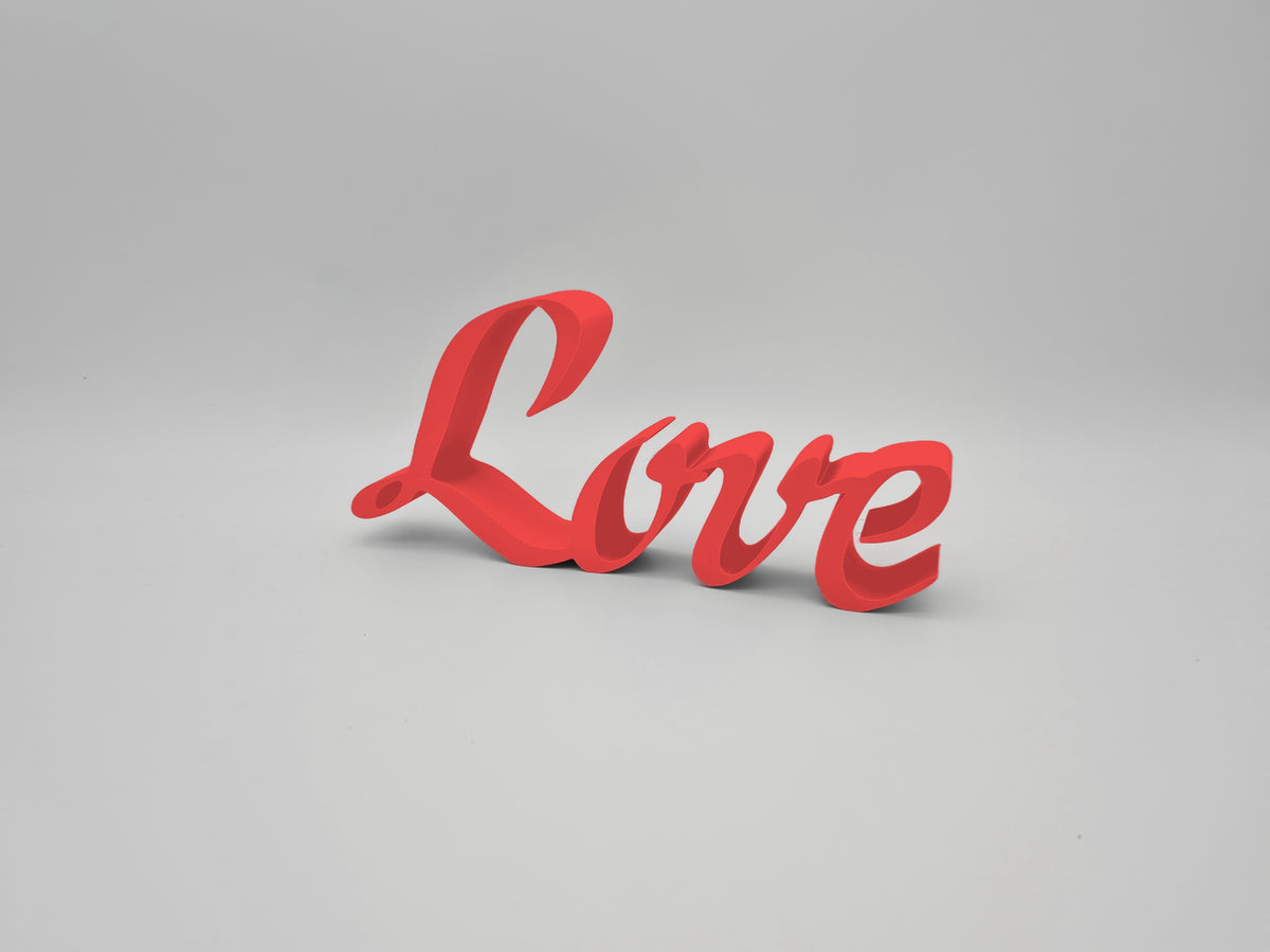3D-Schriftzug „Love“ in Scarlet Red – Deko-Wort für Wand & Regal aus mattem PLA, 3D-Druck von print3design