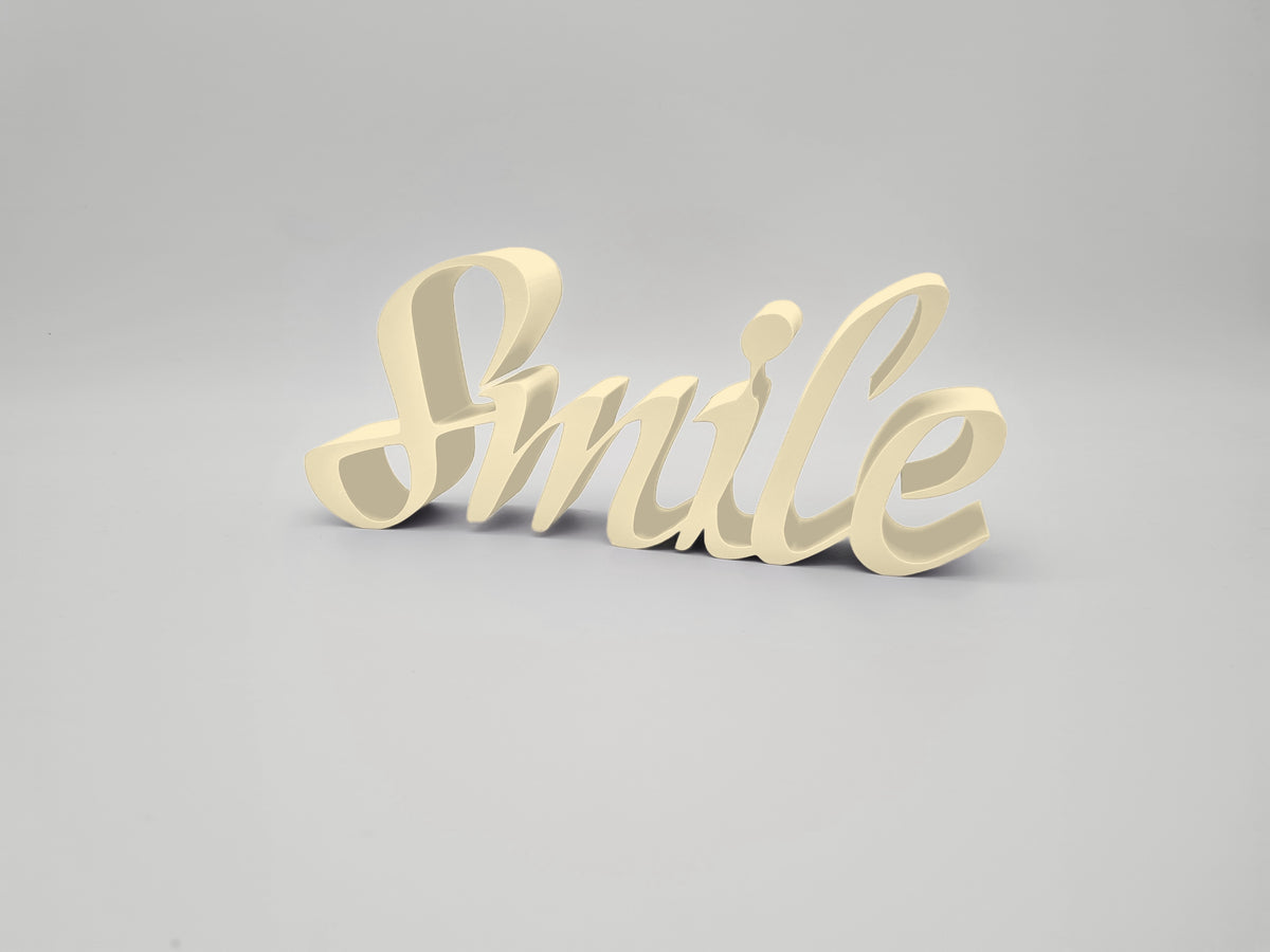3D-Schriftzug „Smile“ in Desert Tan – Deko-Wort für Wand & Regal aus mattem PLA, 3D-Druck von print3design